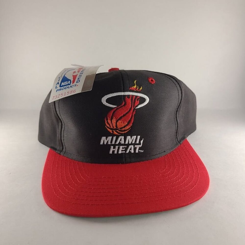 Miami Heat Vintage Logo 7 Snapback Heat Writing on Back